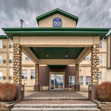 Grande Cache Inn & Suites エクステリア 写真