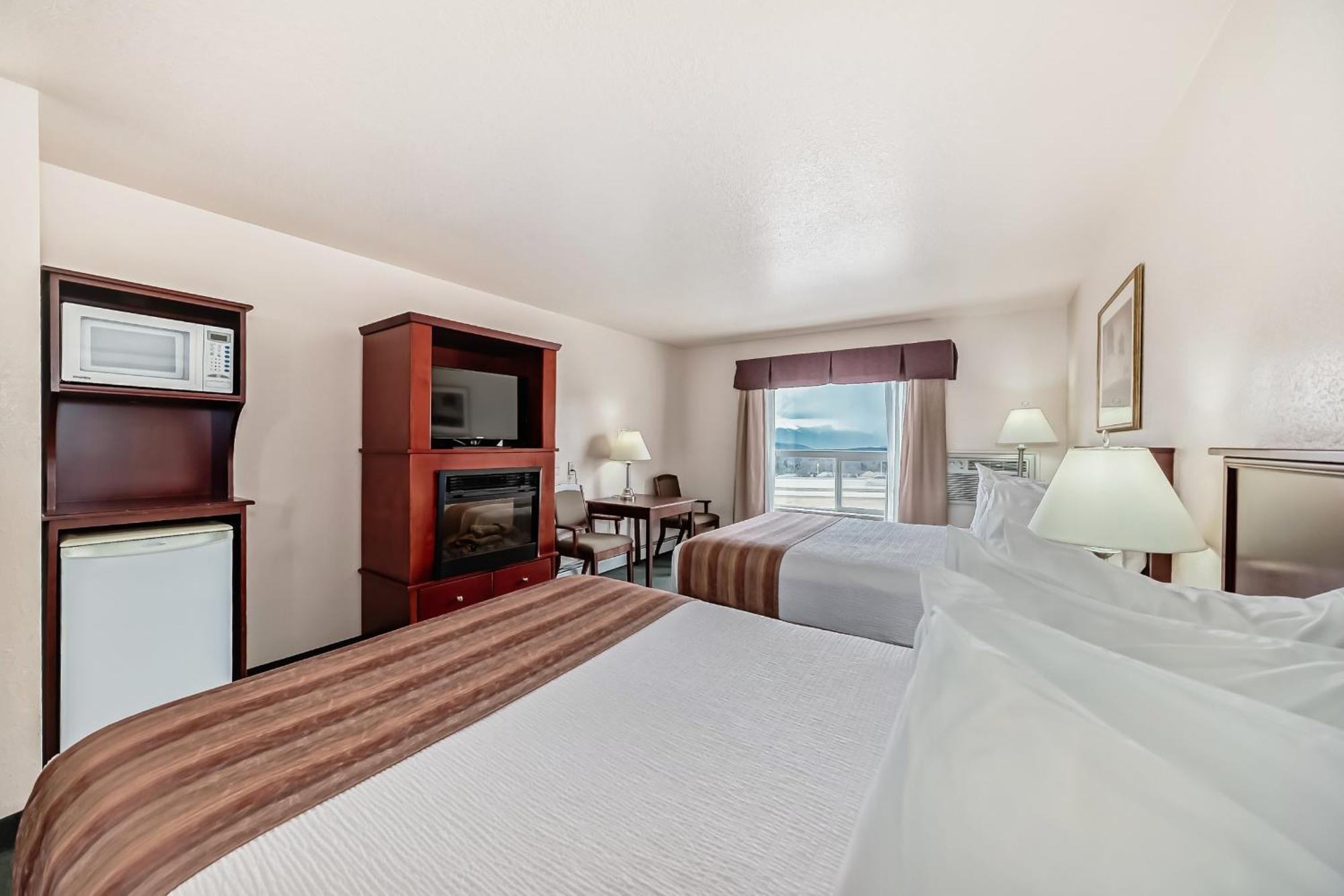 Grande Cache Inn & Suites エクステリア 写真